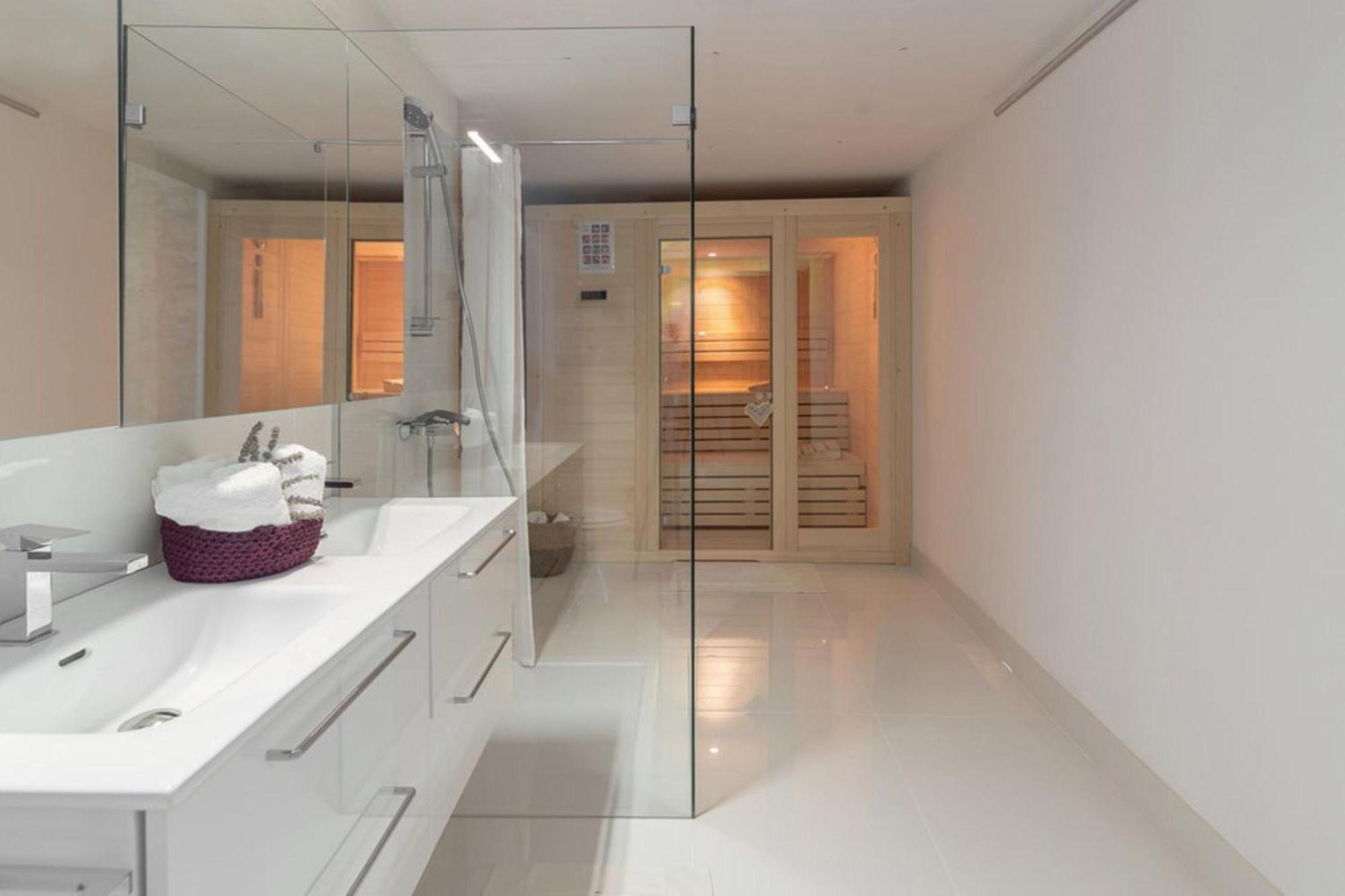 Pool & Sauna Villa Gizela - Happy Rentals Kojsko Exterior photo
